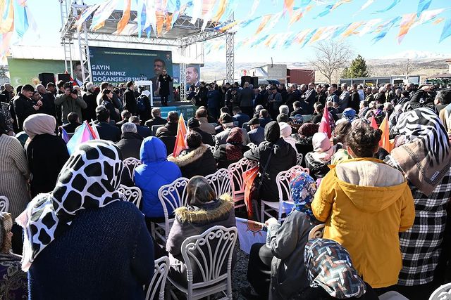 Bülent Tüfenkci, Doğanşehir'de Seçim Bürosu Açtı