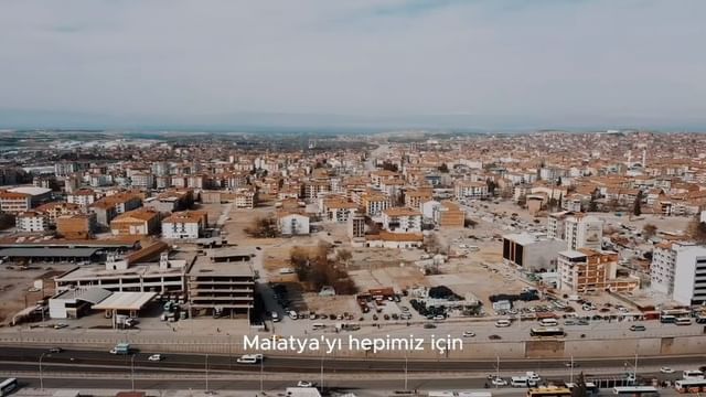 Depremin Ardından Yardıma Koşan İsim, Malatya'yı Yeniden İnşa Etmek İçin Aday Oldu