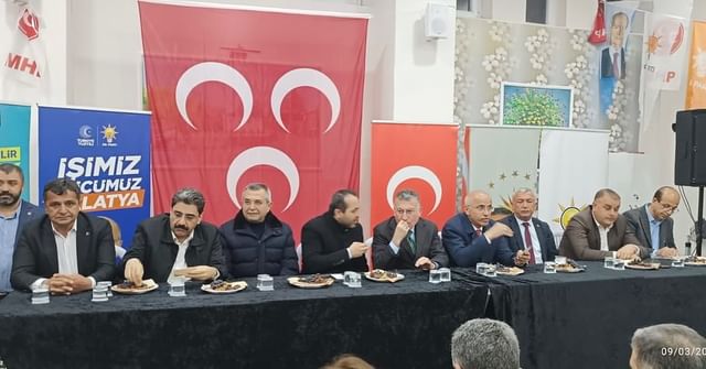 AK Parti Milletvekili İhsan Koca Mahalle Buluşmasında Vatandaşlara Hitap Etti