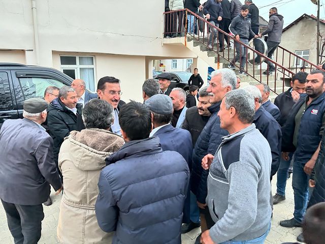 AK Parti Milletvekili Tüfenkci, Darende Karabayır Mahallesi'nde İftar Programına Katıldı.