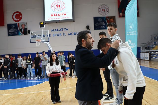 Malatya'da Okul Sporları Boks İl Seçmeleri Heyecanla Tamamlandı
