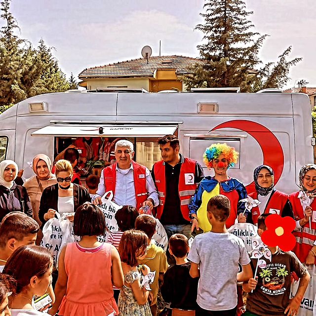 Malatya Kızılay Şubesi, 23 Nisan Ulusal Egemenlik ve Çocuk Bayramı'nda Çocuklarla Buluştu