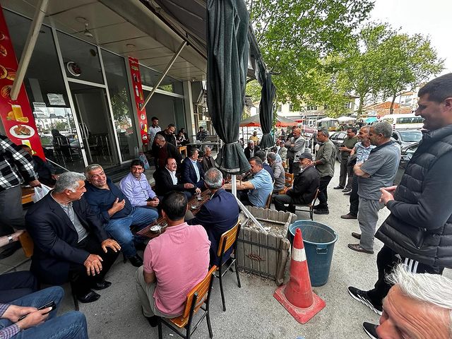 Malatya Belediye Başkanı Selahattin Gürkan, Eskimalatya'da Hemşehrileriyle Bir Araya Geldi
