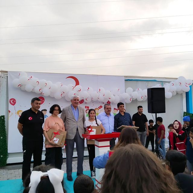 Türk Kızılay Şubesi, Malatya'da 23 Nisan Çocuk Şenliği Düzenledi